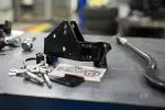 ⁦Jeep Front Track Bar Relocation Bracket Yeti XD For 07-18 Wrangler JK Steer Smarts⁩ - الصورة ⁦2⁩