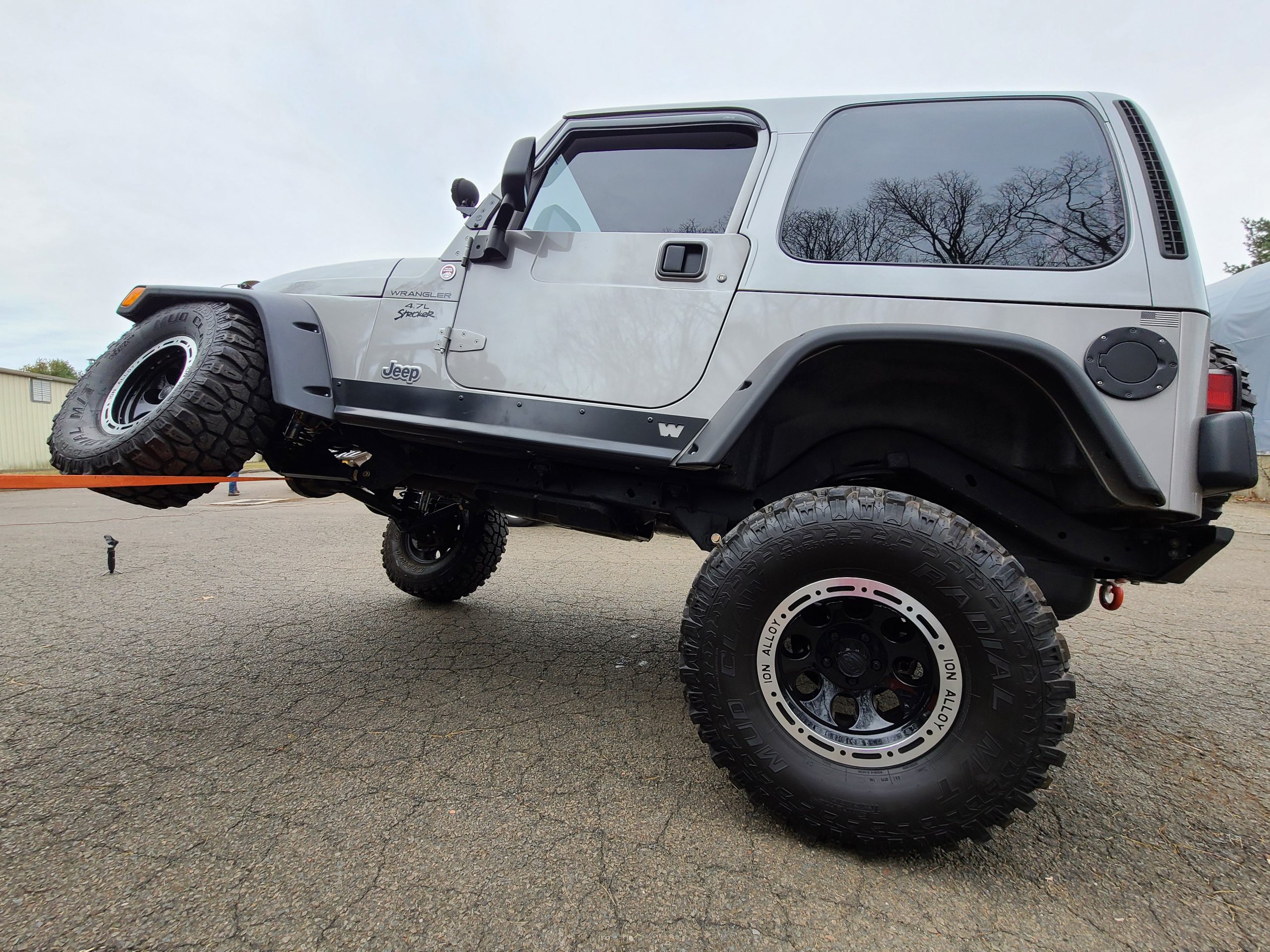 COR-1505400_13-COR Jeep Wrangler 4.0 Inch Front Coil Springs 1997-2006 TJ/LJ Clayton Off Road - الصورة 1