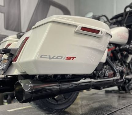 50 Cal 5 Inch Diameter Pipe Slip-On Mufflers 2017-Up Harley Davidson Touring Midnight Chrome 2.5 Inch Louvered Core Baffles (Medium) Midnight Chrome Straight Cut Tip Tab Performance