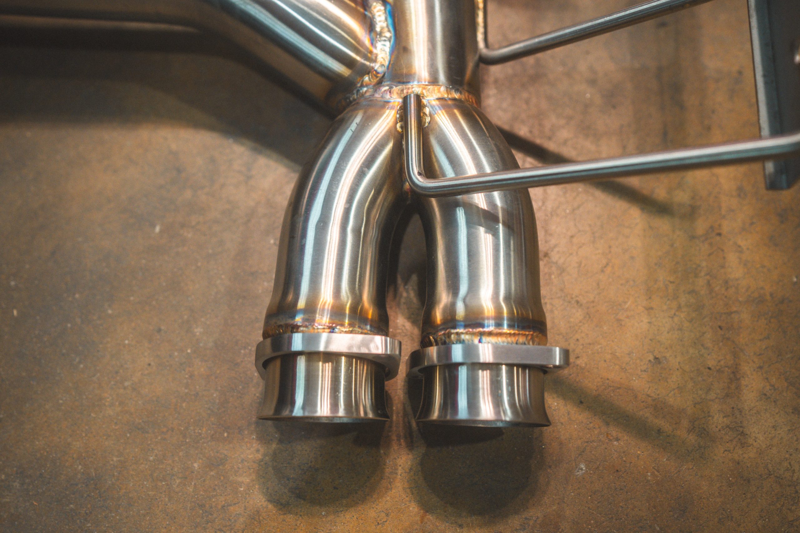 BMW.E46.M3.VSES.BR_5-JZYF 2001-2006 BMW E46 M3 3.2L Catback T304 Stainless Steel Brushed 3.25 Inch Outlet Tips Valvetronic Designs - الصورة 1
