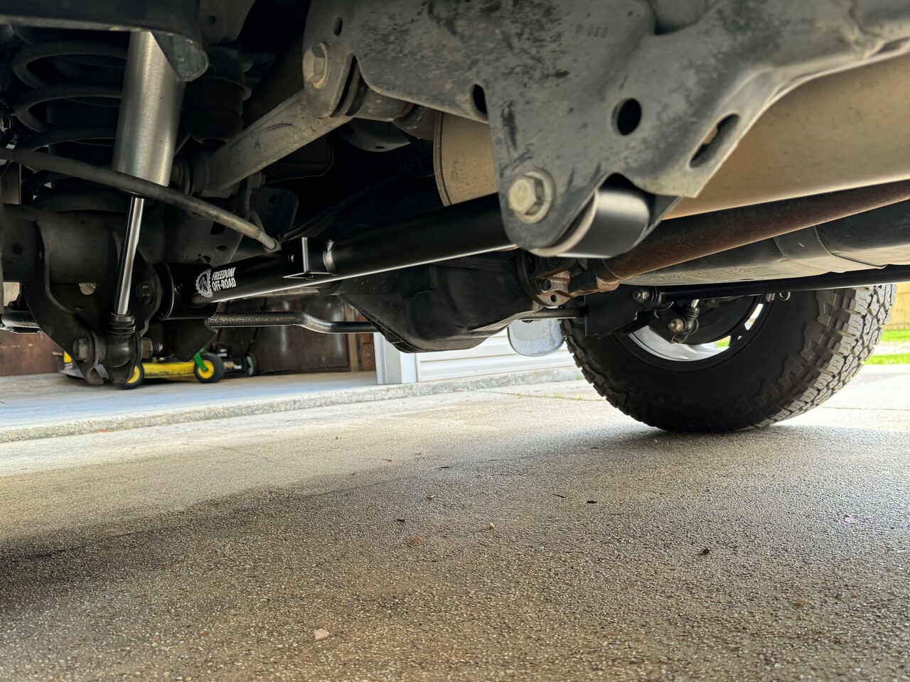 FO-D708R-OE_0-GHNX OEM Replacement Rear Lower Control Arms 09-24 Ram 1500 19-24 Ram 1500 Classic 20-24 Gladiator Freedom Off-Road - Image 1
