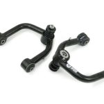 الجزء العلوي الأمامي أذرعة / مقصات (Control Arms) لرفع 2-4 بوصات 01-07 Sequoia/00-06 Tundra Freedom Off-Road