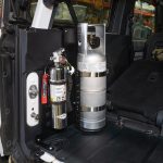 ⁦2 Door Bronco Plate Power Tank or Propane Tank Mount (6th Gen 2021-Present) Driver Side Power Tank⁩ - الصورة ⁦14⁩