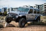 ⁦Jeep Wrangler 4XE 2.5 Inch Overland Plus Lift Kit 2021+ JL Clayton Off Road⁩ - الصورة ⁦3⁩