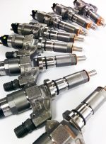 ⁦Duramax 01-04 LB7 Reman Injector Set 150 Percent Over SAC Nozzles Dynomite Diesel⁩ - الصورة ⁦3⁩